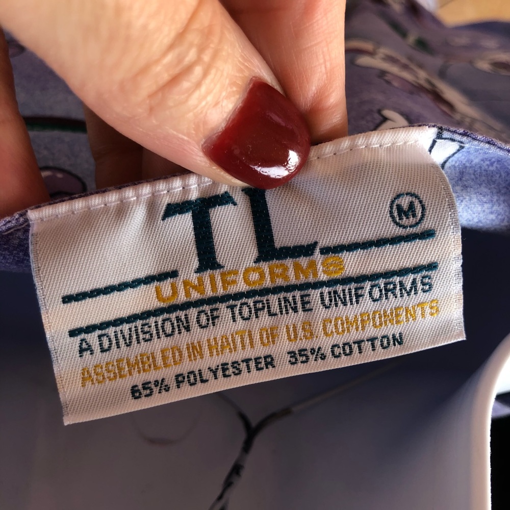 dental theme scrub top size Medium - Picture 3 of 7